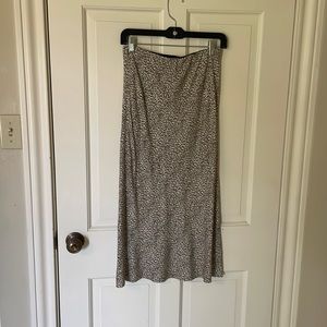 Jenni Kayne leopard elastic waist skirt size S